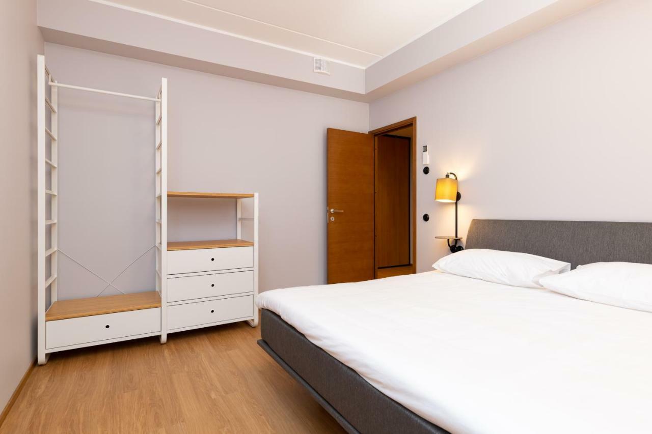 Self-Check-In 2 Bedroom Apartment With A Terrace And Free Parking Tallinn Exterior photo